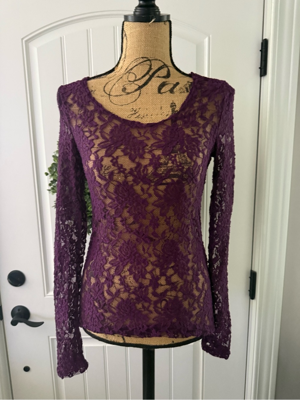 Rue21 Purple Floral Lace Long Sleeve Top